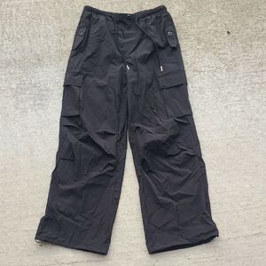 Black Cargo Pants with Multiple Pockets Wide Leg Jogger Medium Lightweight